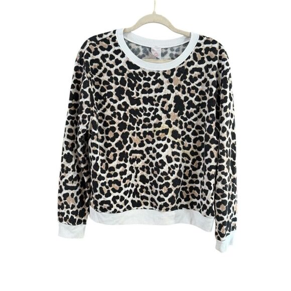 No Boundaries Large Animal Print Sweatshirt - Picture 8 of 9